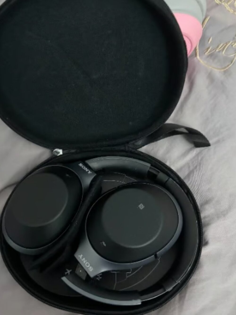 Sony WH-1000XM2 Wireless Noise Cancelling Headphones